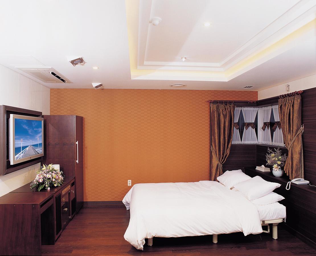 Joa Hotel Cheongju Extérieur photo