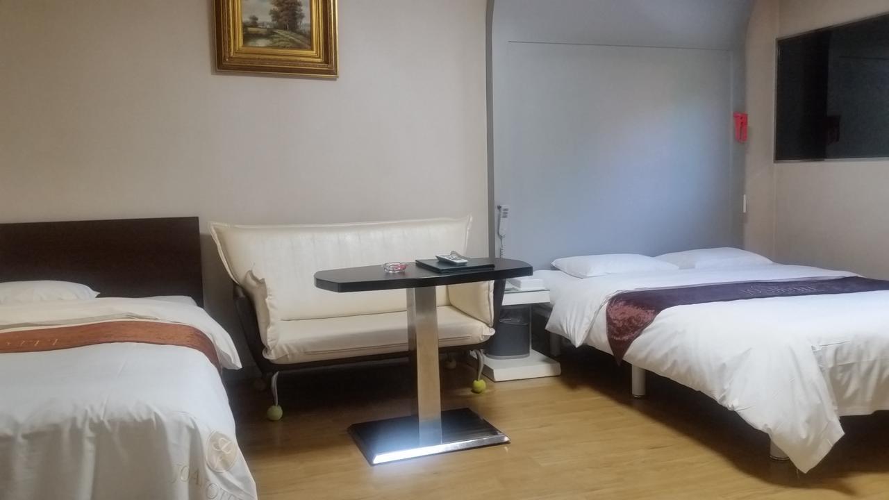 Joa Hotel Cheongju Extérieur photo