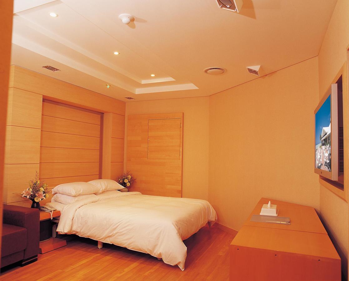 Joa Hotel Cheongju Extérieur photo